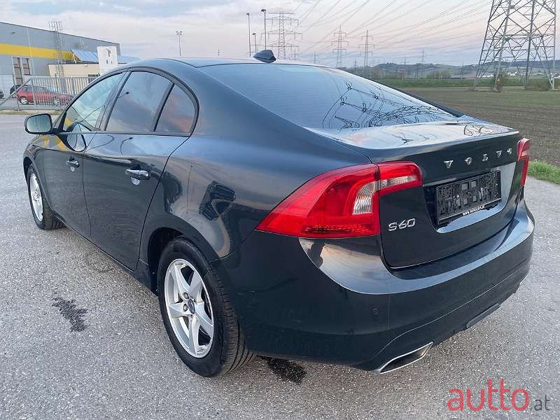 2015' Volvo S60 photo #6