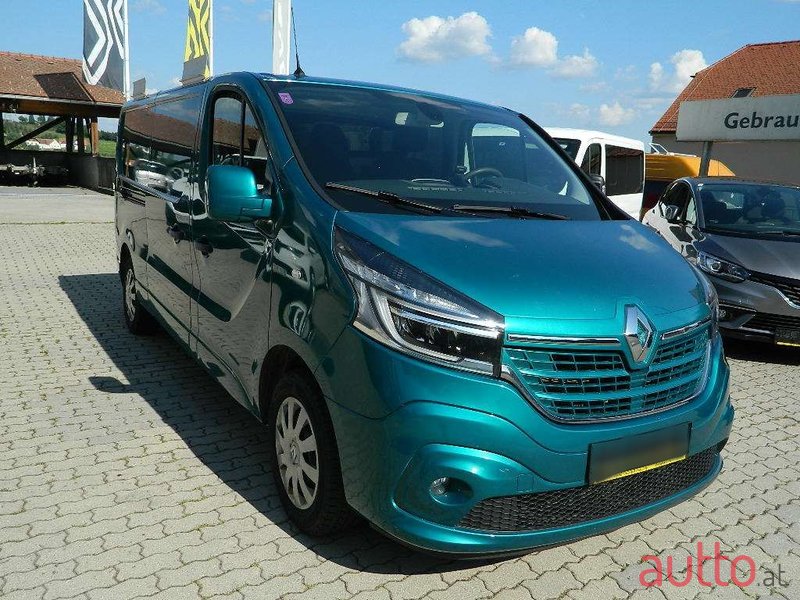 2020' Renault Trafic photo #4