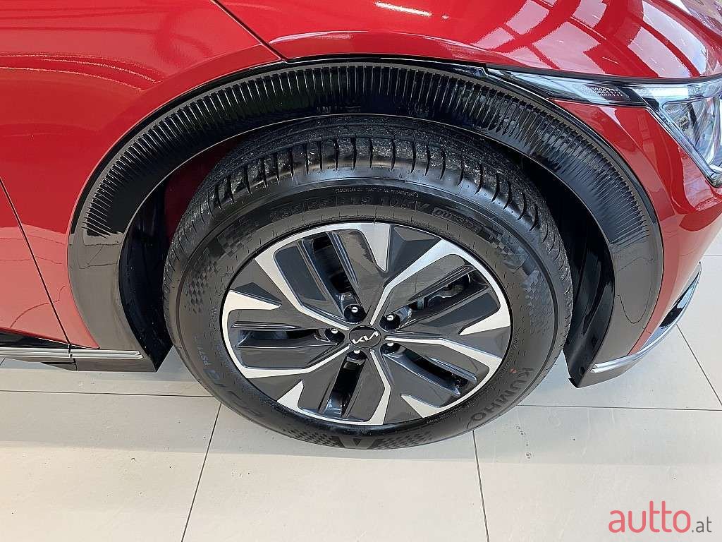 2022' Kia EV6 photo #4