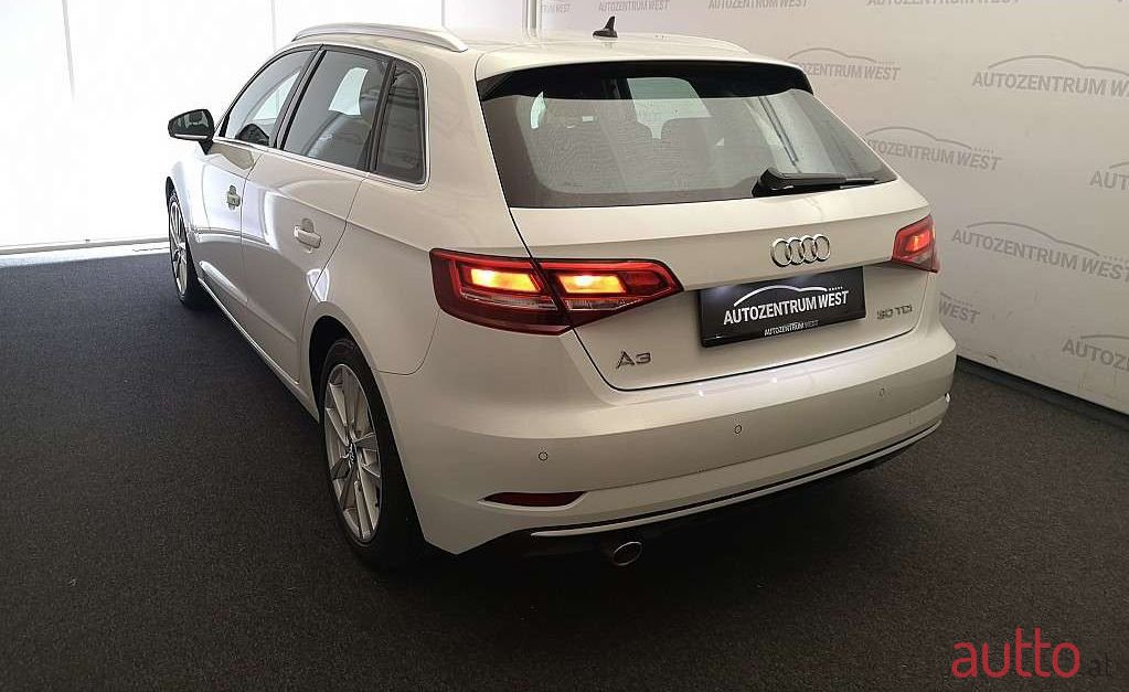 2019' Audi A3 photo #4