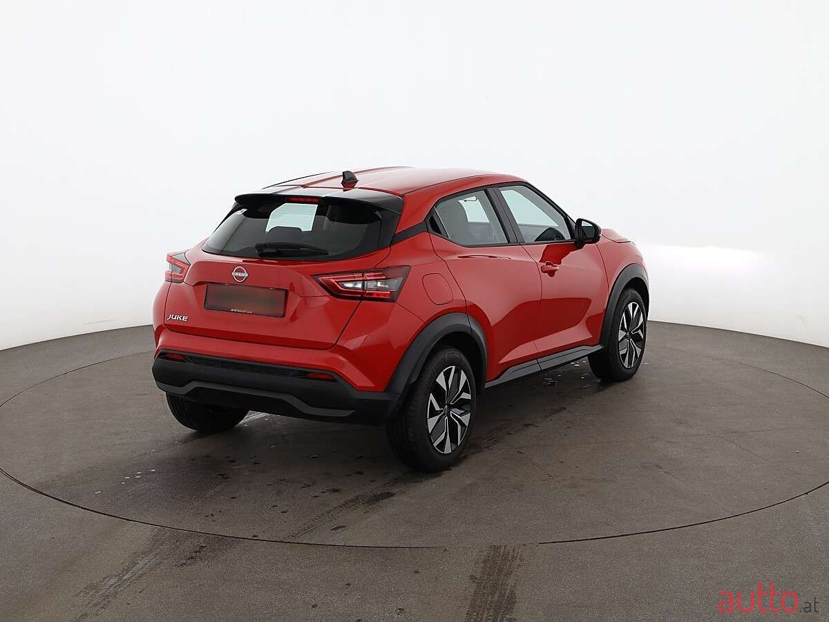 2023' Nissan Juke photo #2