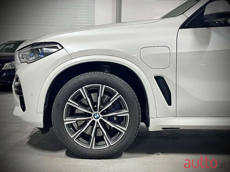 2020' BMW X5 photo #4