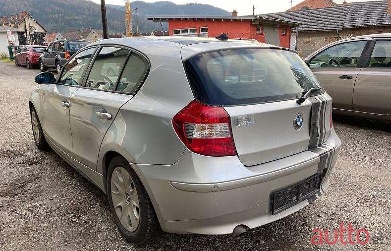 2004' BMW 1Er-Reihe photo #3
