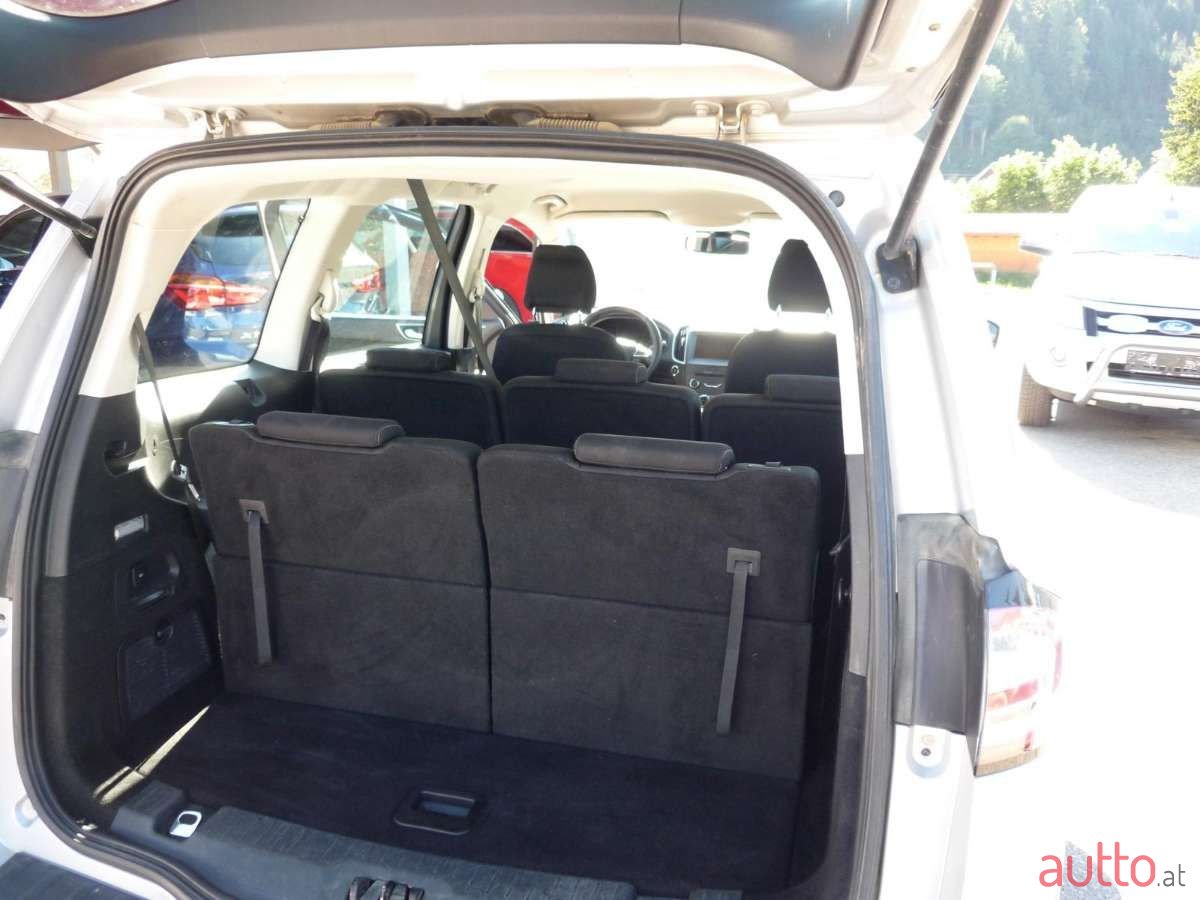 2016' Ford Galaxy photo #5