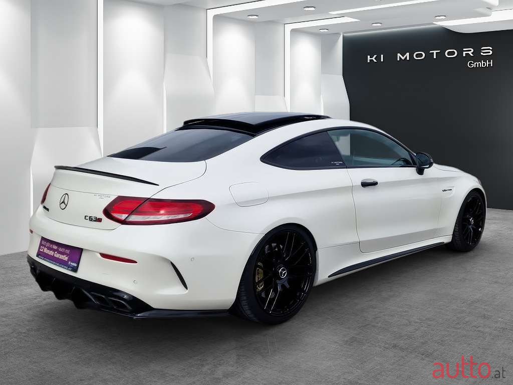 2017' Mercedes-Benz C-Klasse photo #6