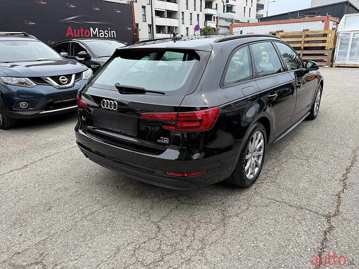 2016' Audi A4 photo #2