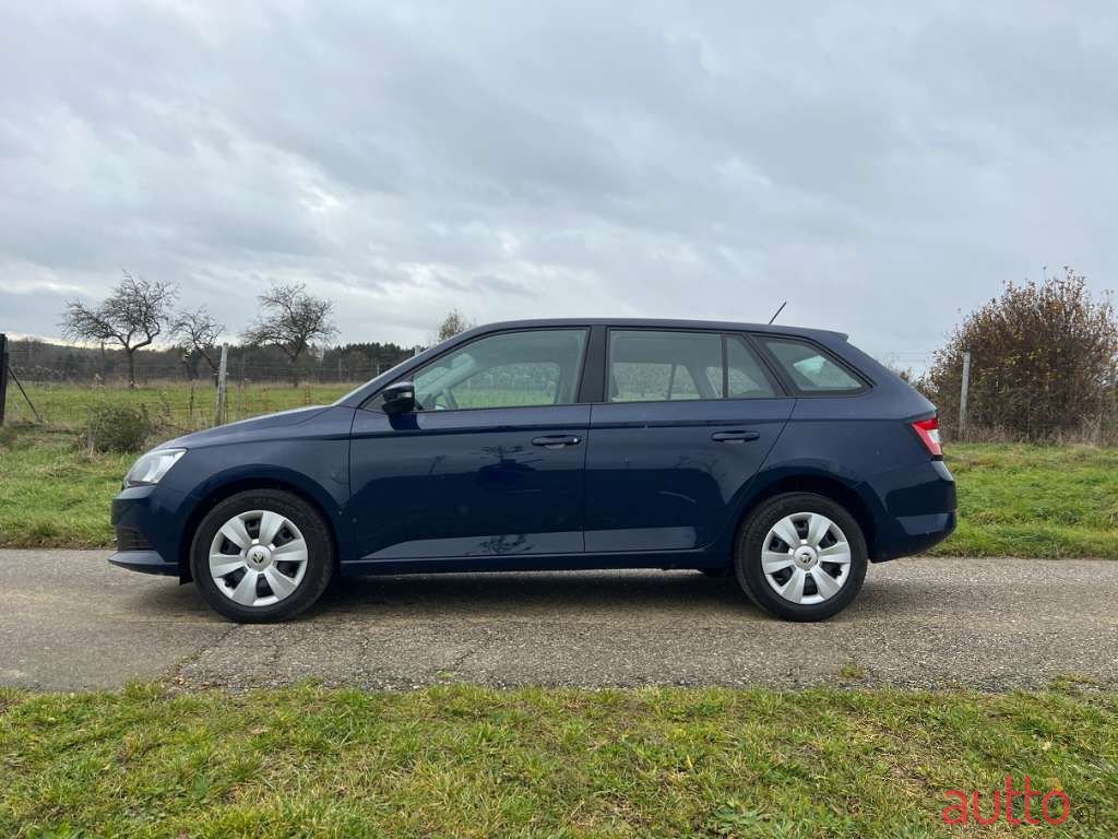 2016' Skoda Fabia photo #4