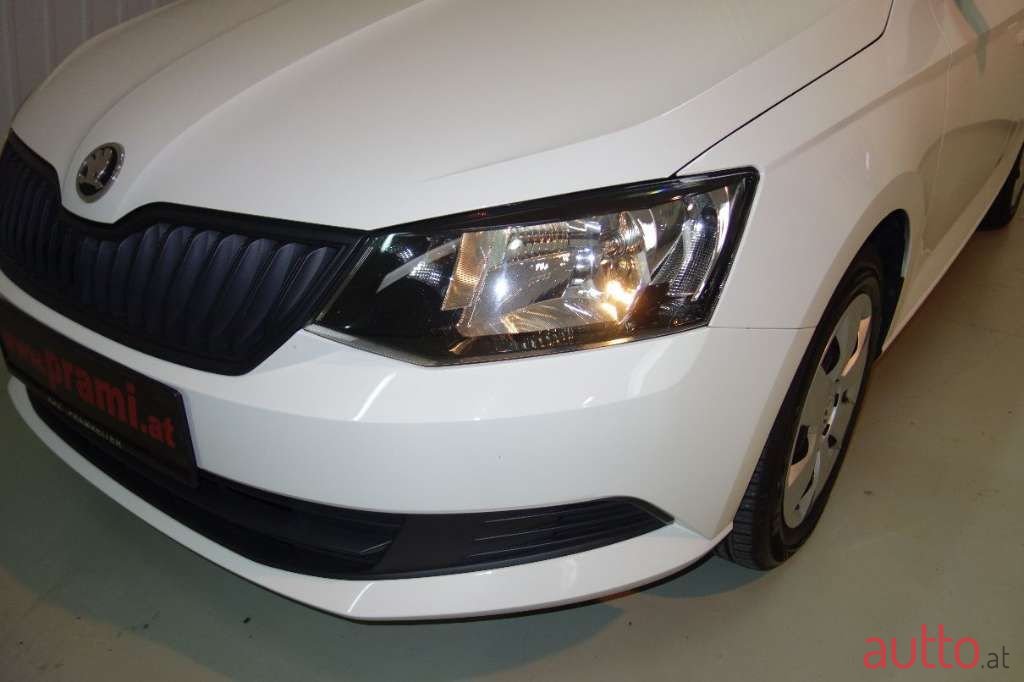 2018' Skoda Fabia photo #5