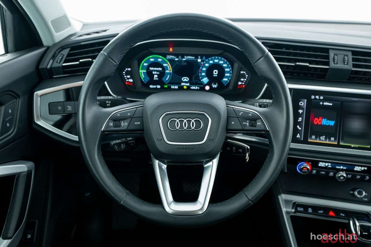 2024' Audi Q3 photo #6