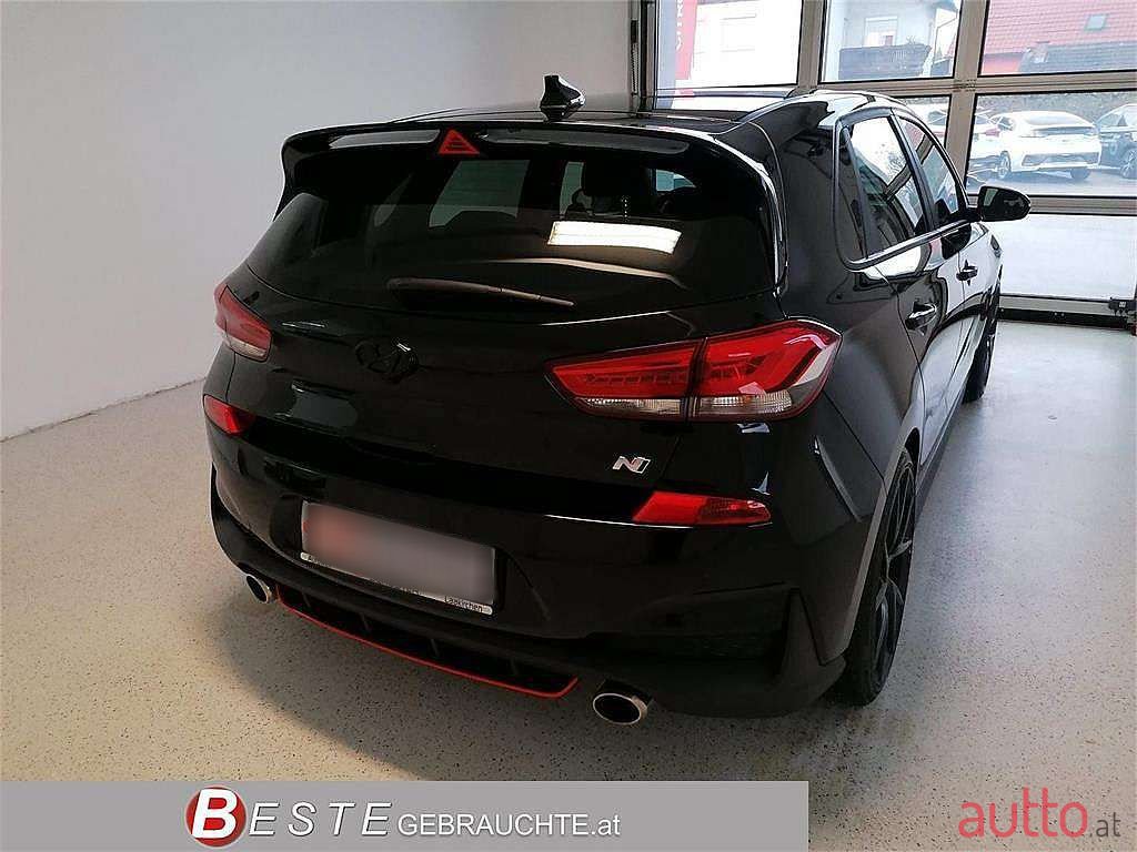 2020' Hyundai i30 photo #4