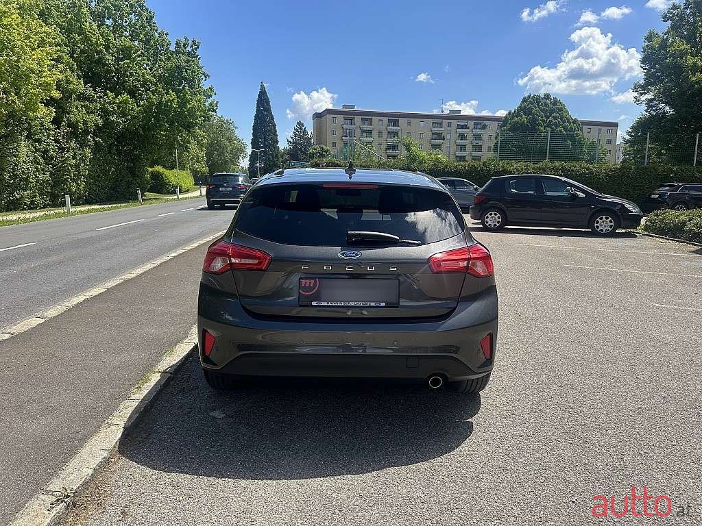 2021' Ford Focus photo #5
