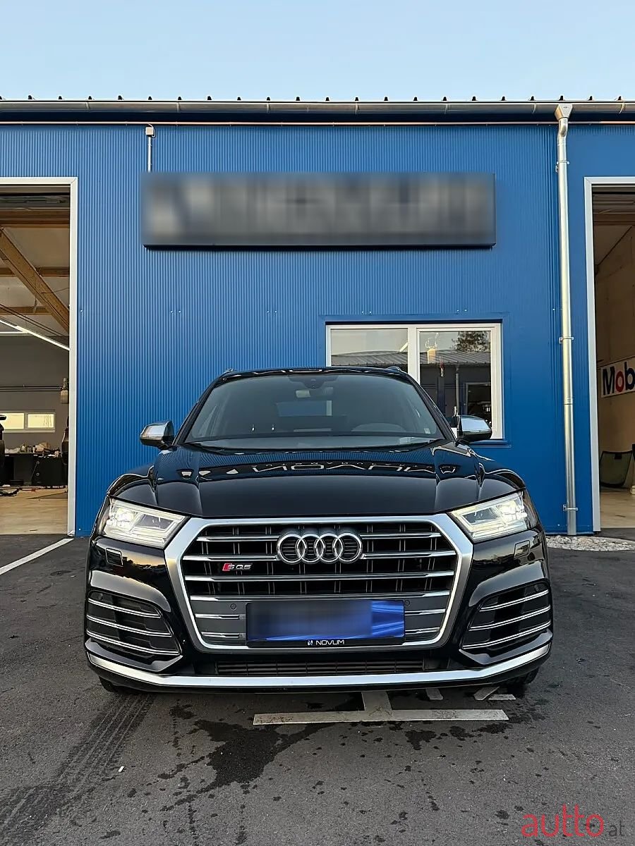 2020' Audi Q5 photo #1
