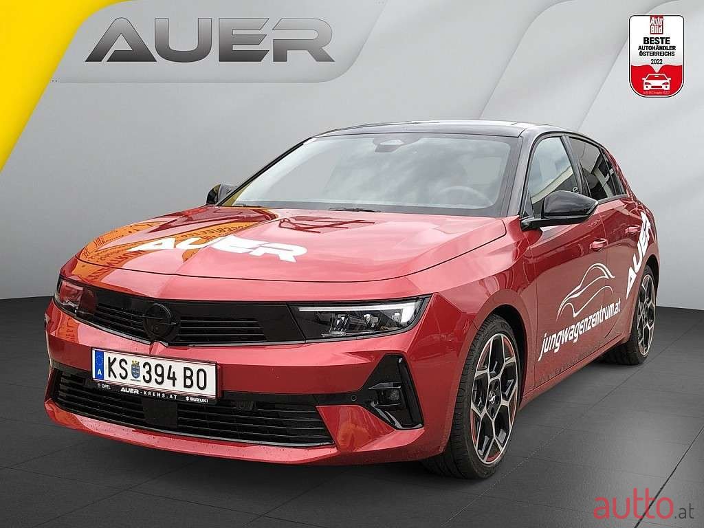 2022' Opel Astra photo #4