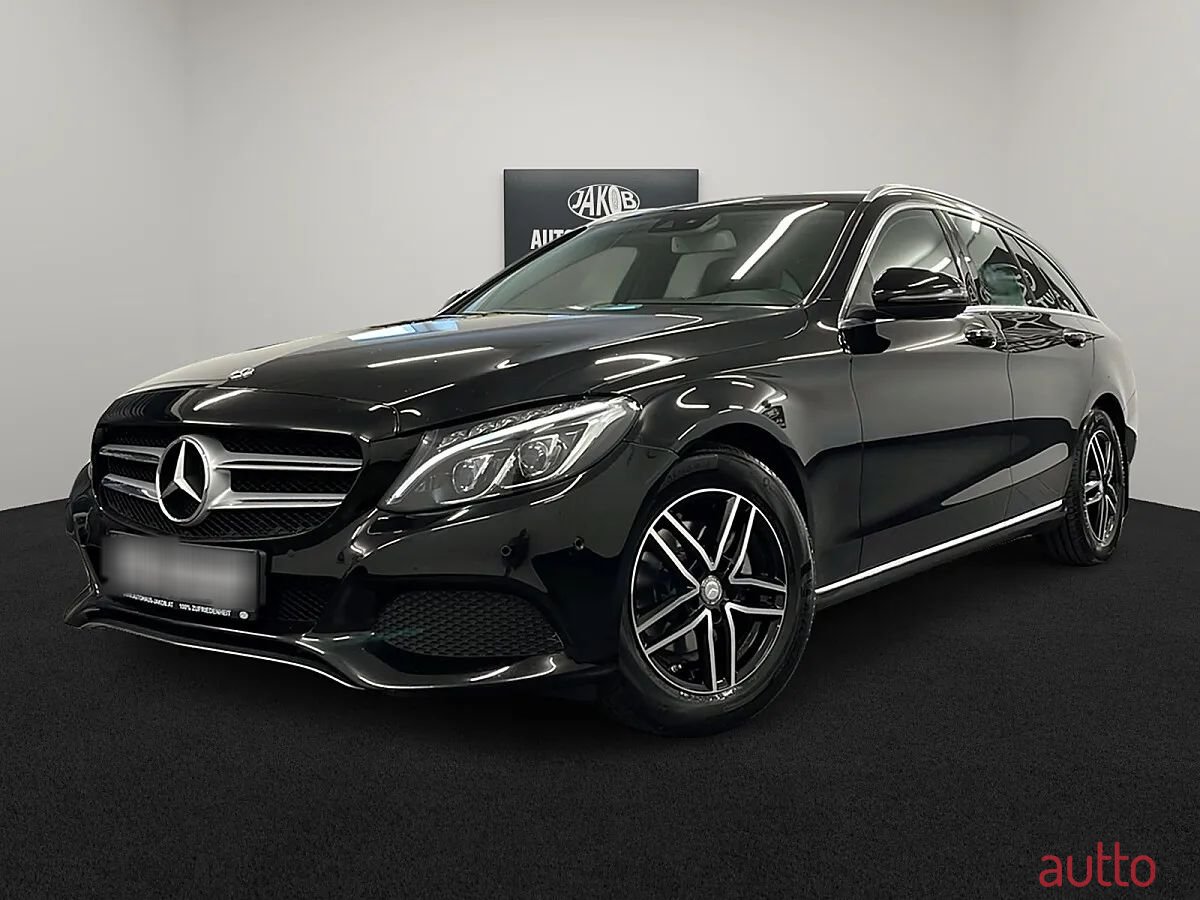 2018' Mercedes-Benz C-Klasse photo #1