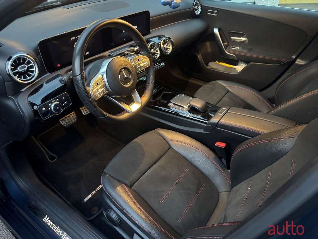 2020' Mercedes-Benz A-Klasse photo #3