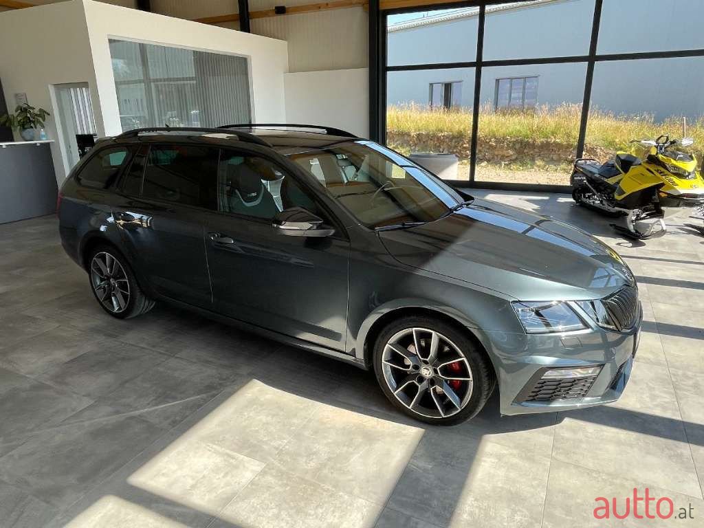 2019' Skoda Octavia photo #1