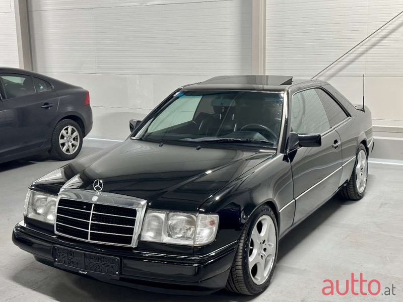 1993' Mercedes-Benz E-Klasse photo #1