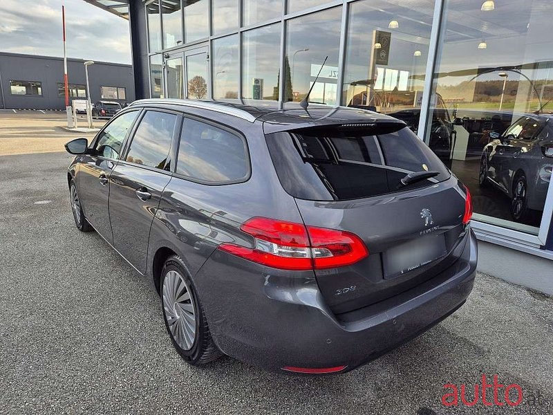 2019' Peugeot 308 photo #4
