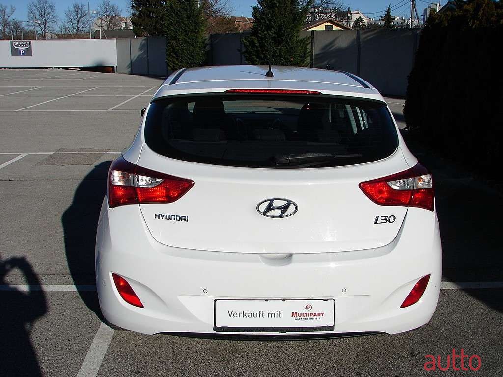 2015' Hyundai i30 photo #4