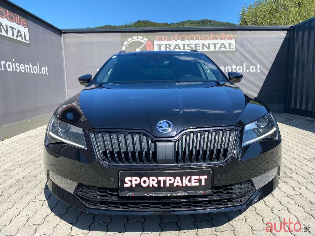 2017' Skoda Superb photo #2