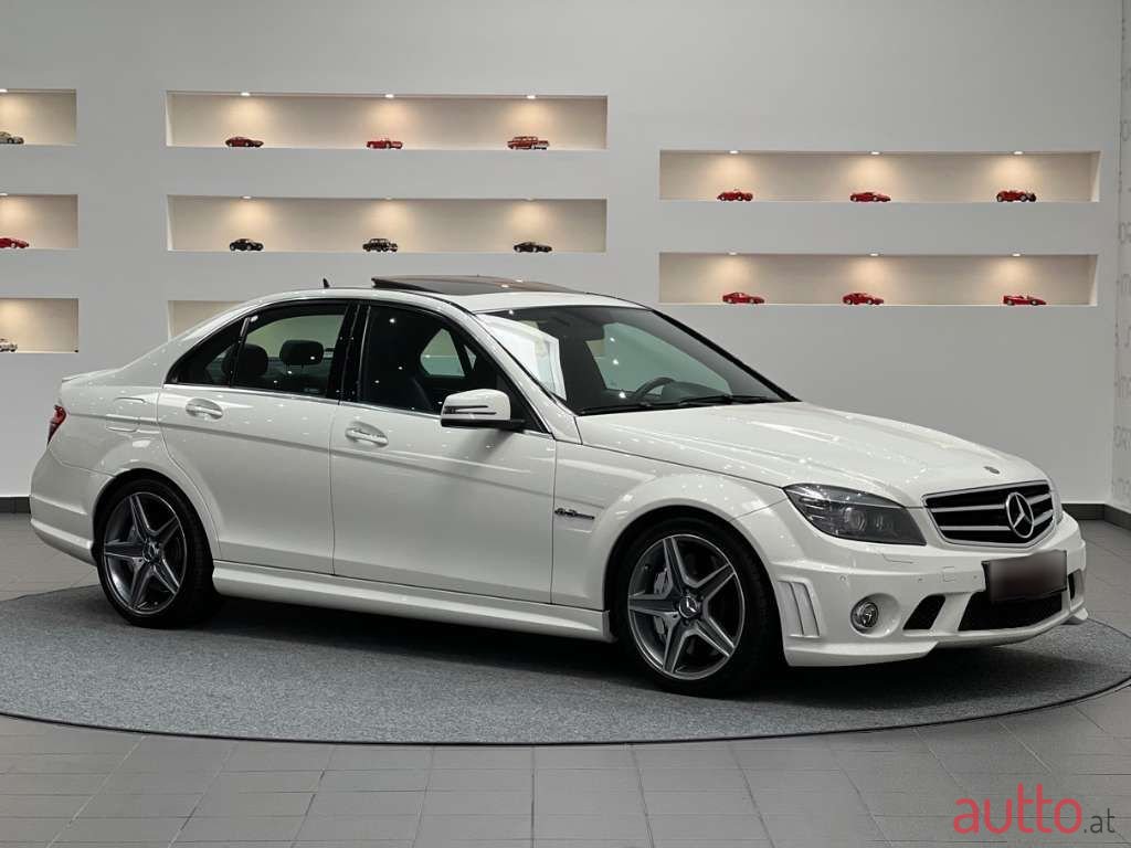 2009' Mercedes-Benz C-Klasse photo #2
