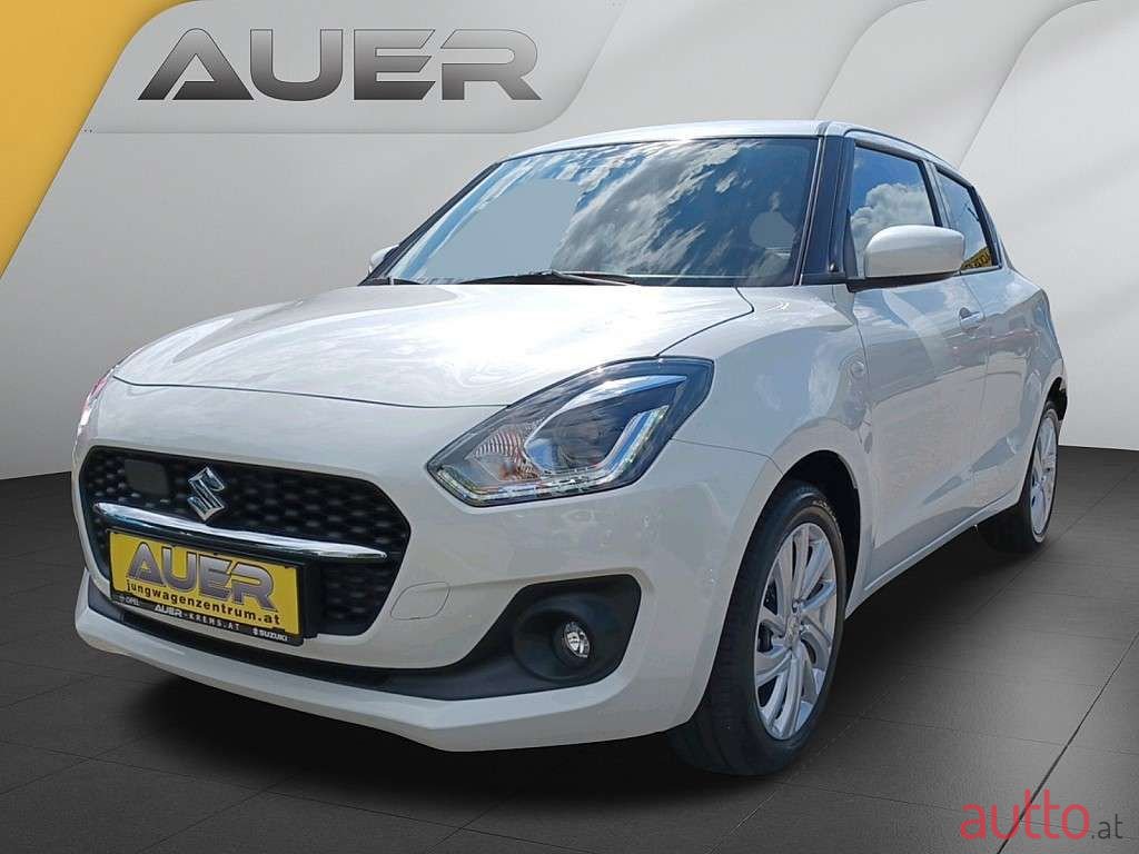 2020' Suzuki Swift photo #1