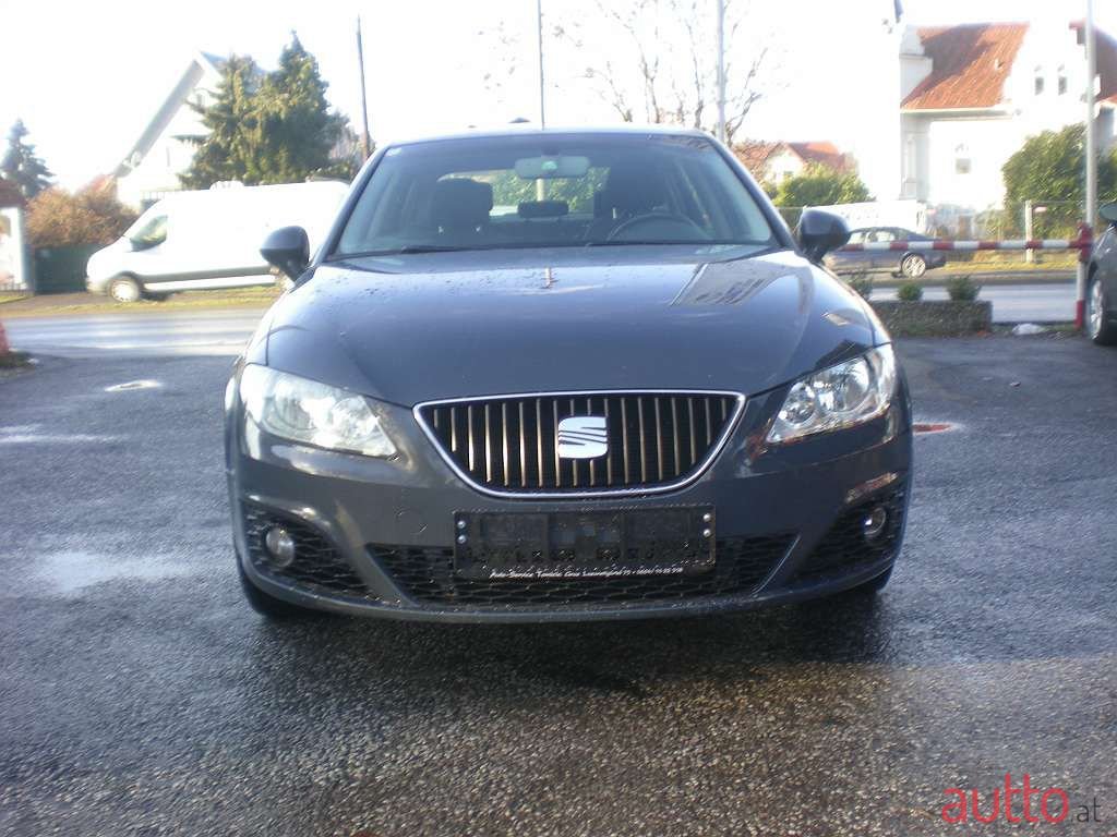 2009' SEAT Exeo photo #2