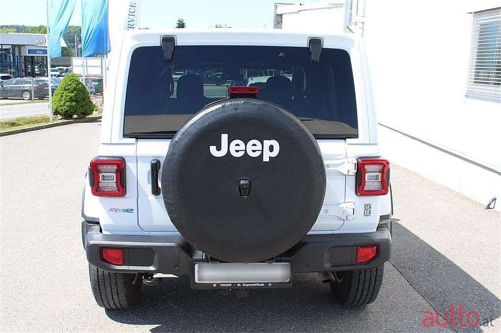 2021' Jeep Wrangler photo #6