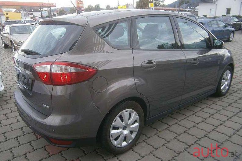 2012' Ford C-MAX photo #1