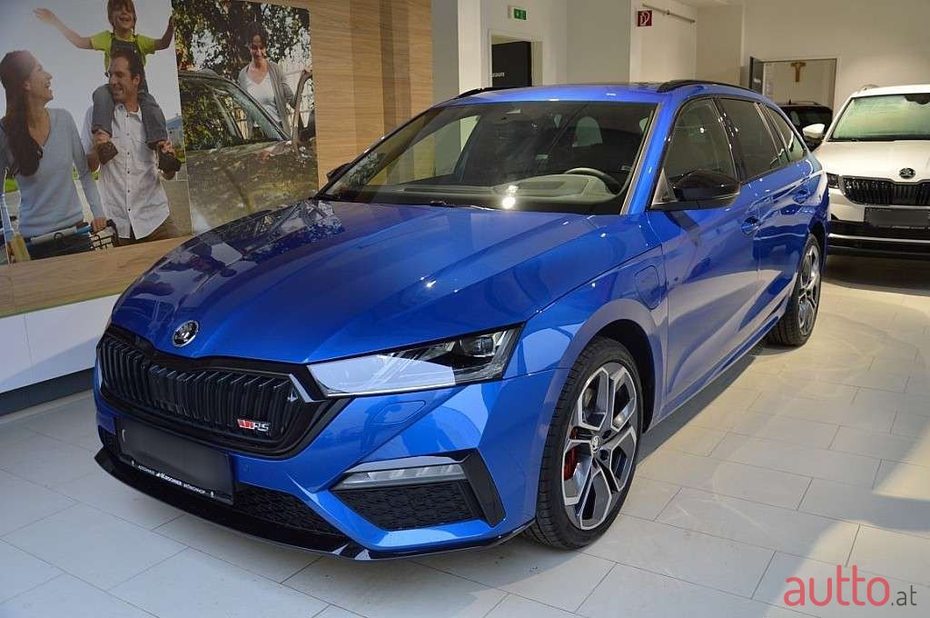 2021' Skoda Octavia photo #1
