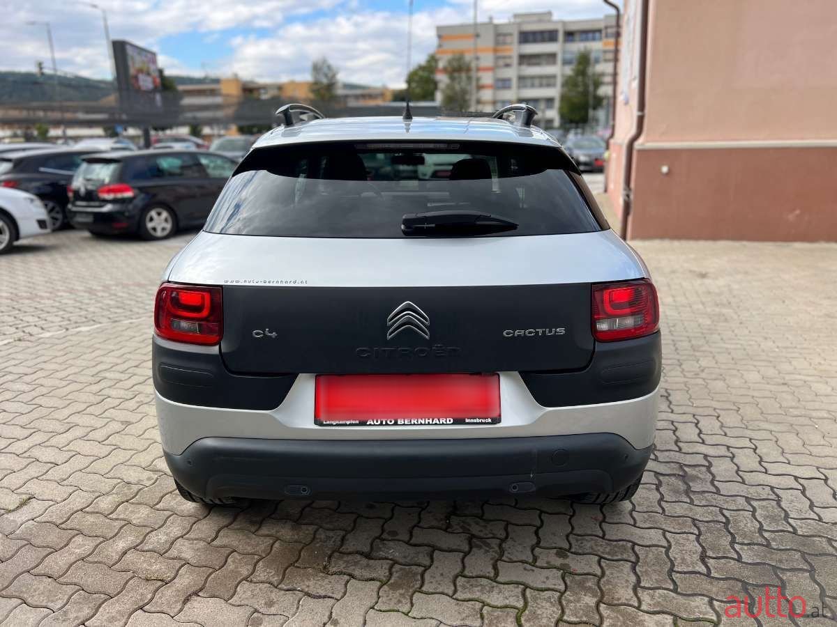 2015' Citroen C4 Cactus photo #4