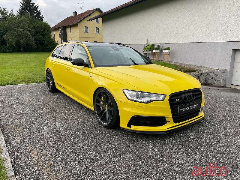 2012' Audi A6 photo #2