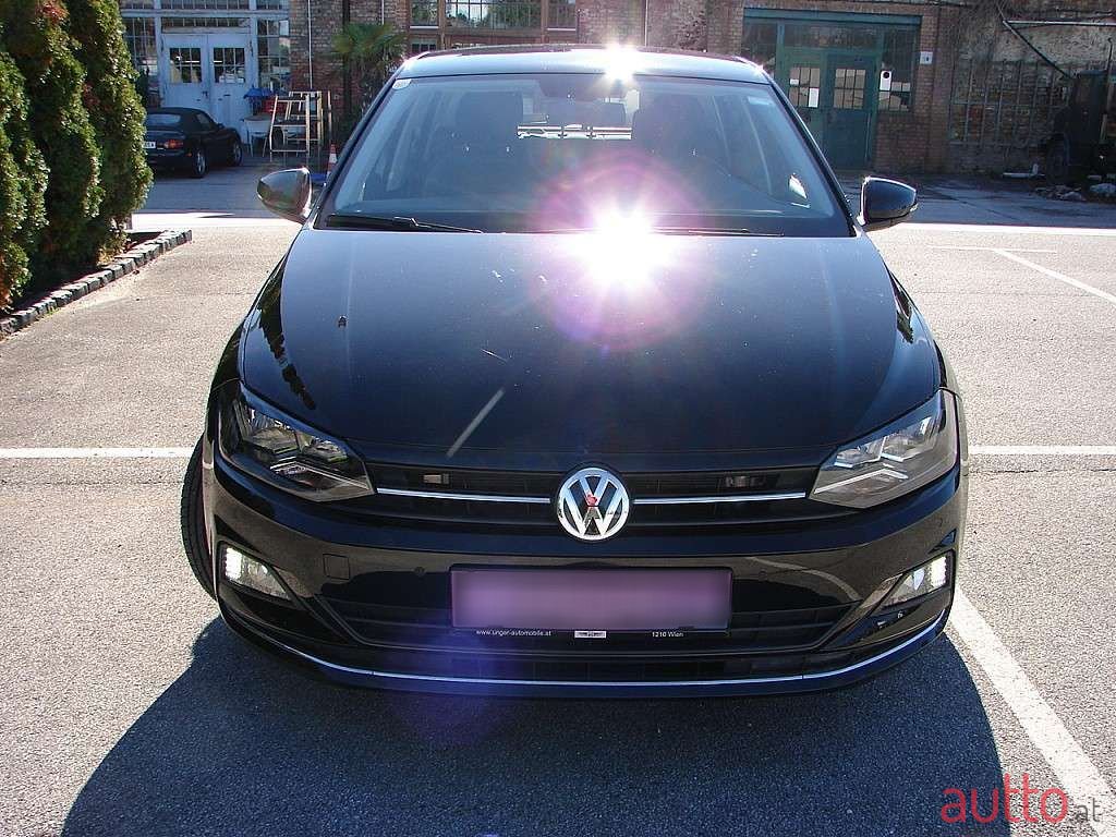 2018' Volkswagen Polo photo #6