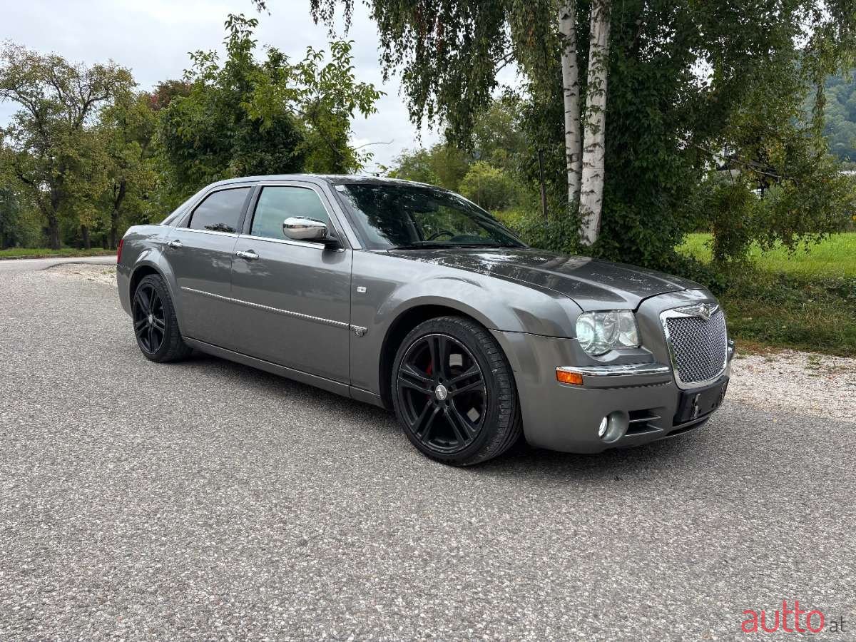 2006' Chrysler 300 C photo #3