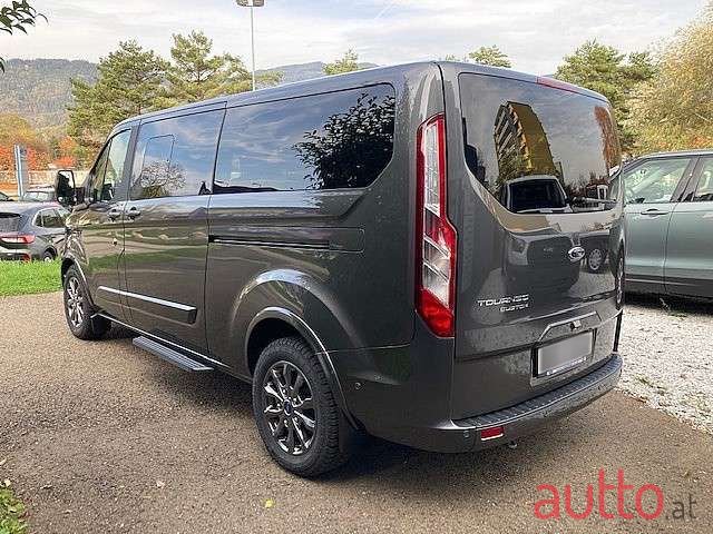 2021' Ford Tourneo photo #3