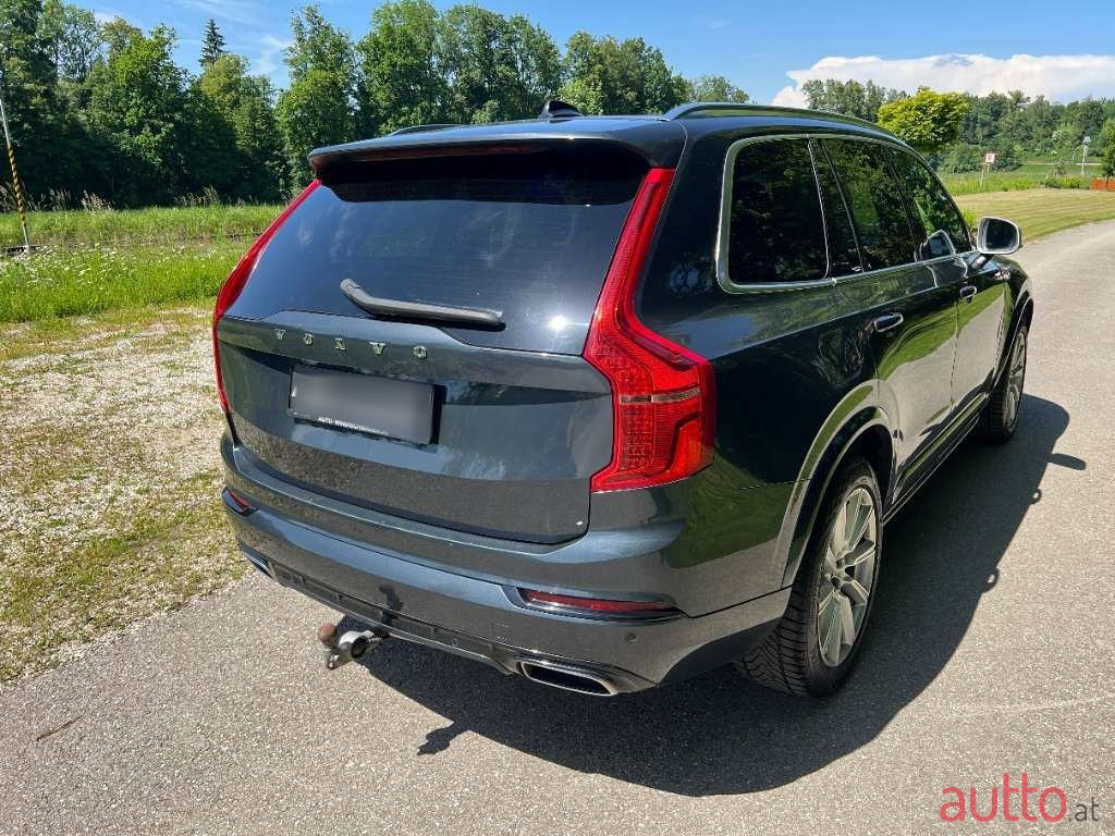 2019' Volvo XC90 photo #6