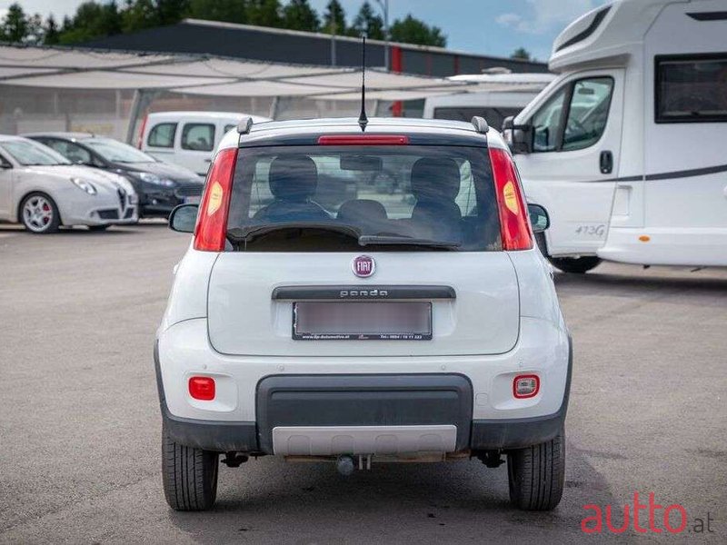 2014' Fiat Panda photo #2