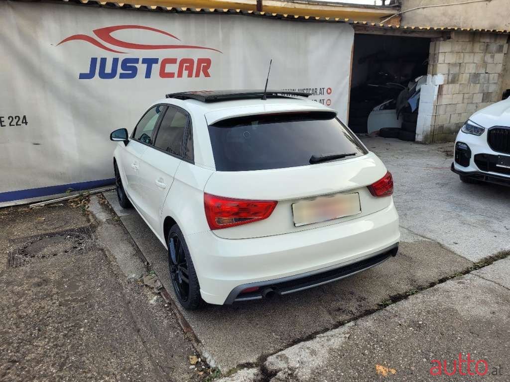 2012' Audi A1 photo #4