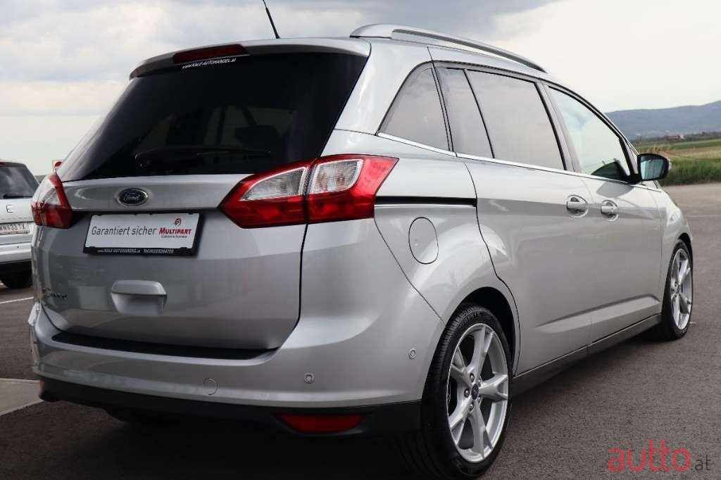 2017' Ford C-MAX photo #3