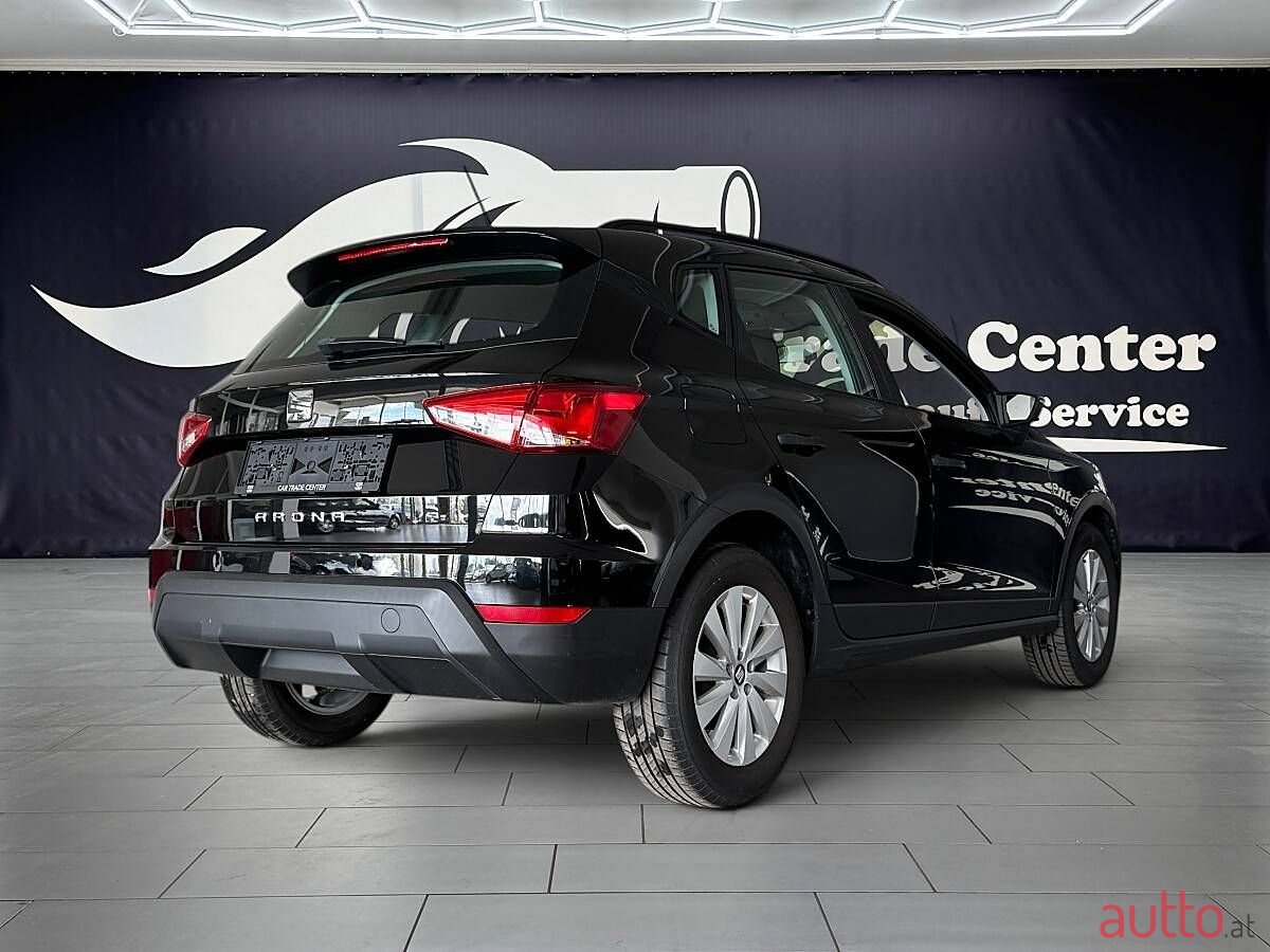 2021' SEAT Arona photo #5