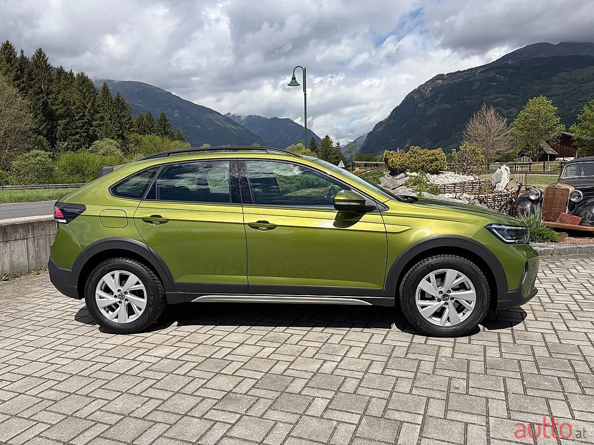 2023' Volkswagen Taigo photo #5