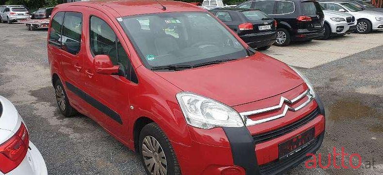 2011' Citroen Berlingo photo #1