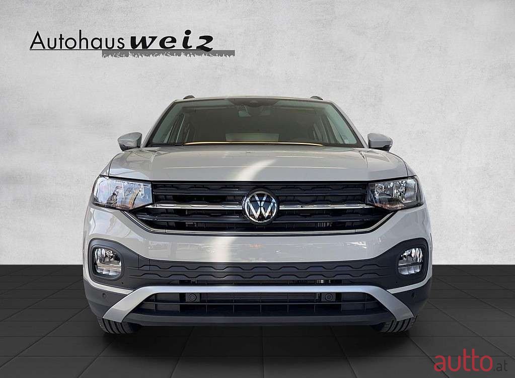 2023' Volkswagen T-Cross photo #2