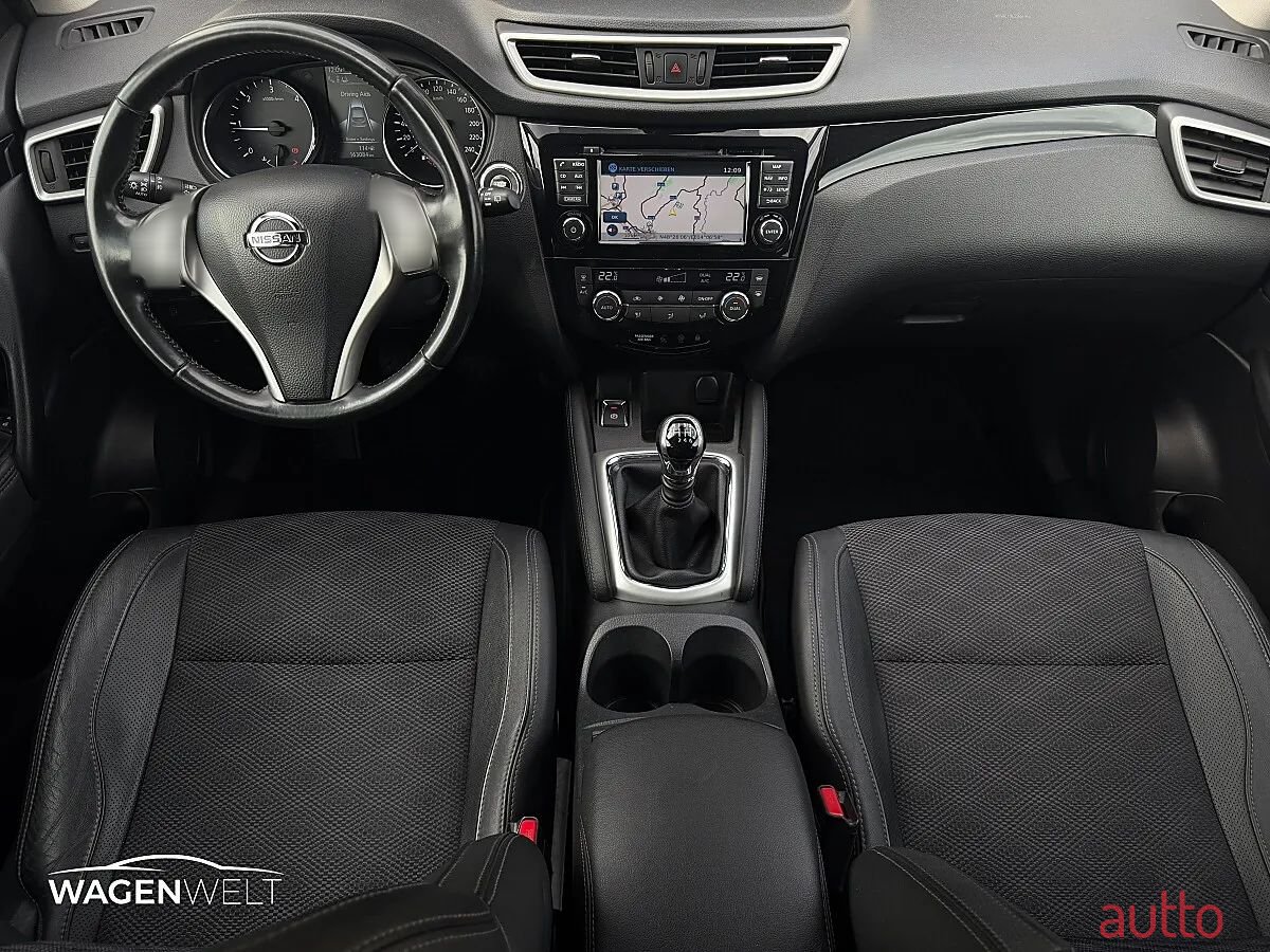 2015' Nissan Qashqai photo #6