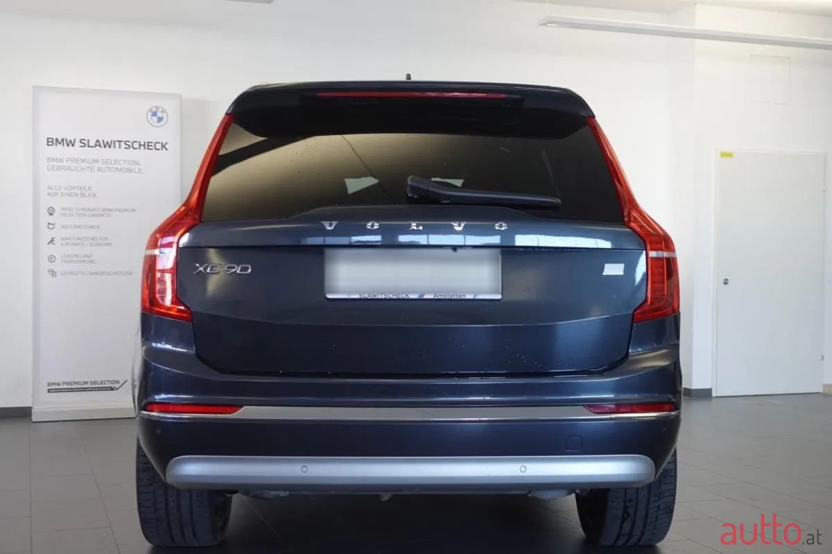 2022' Volvo XC90 photo #4