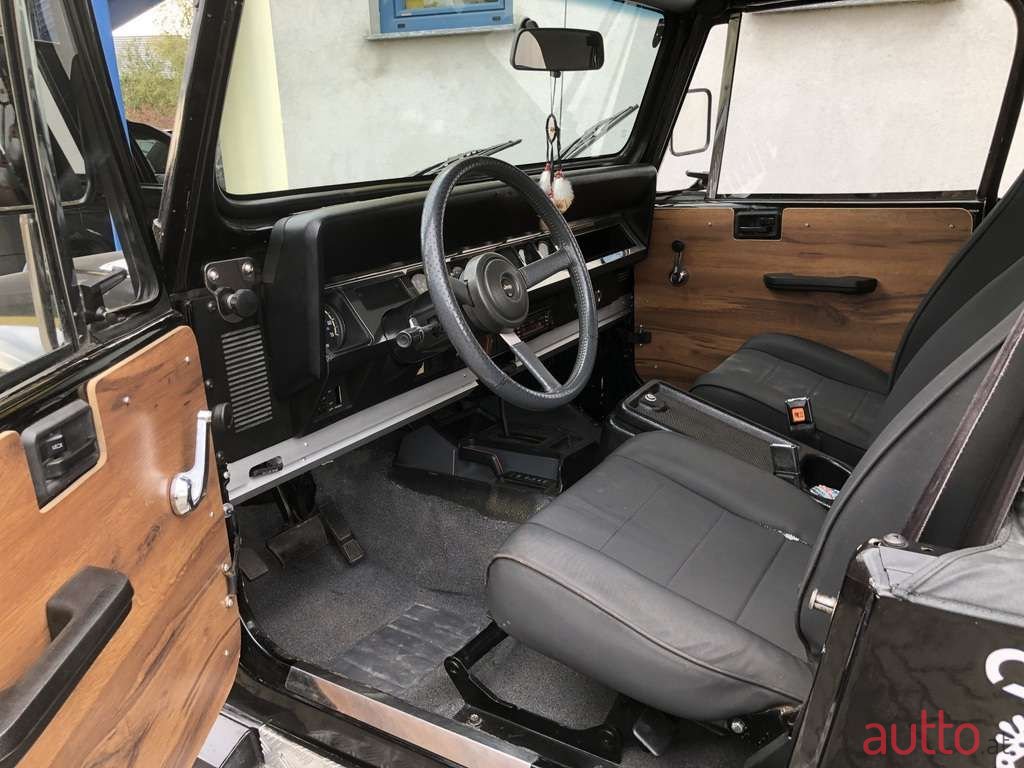 1986' Jeep Wrangler photo #3