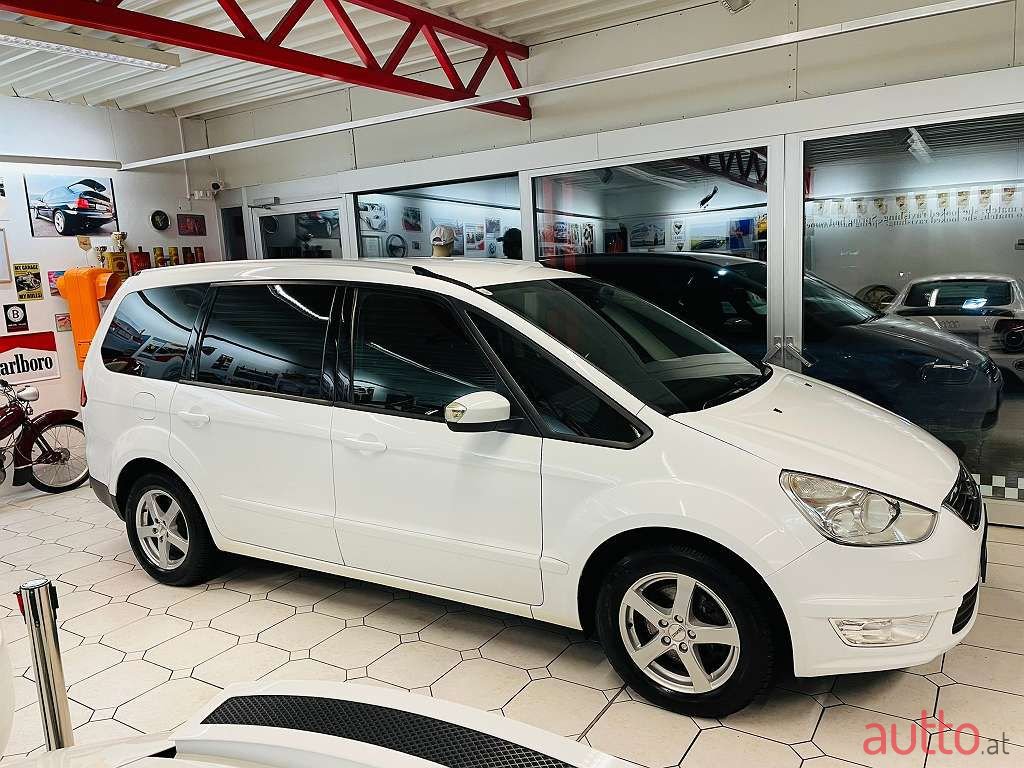 2011' Ford Galaxy photo #4