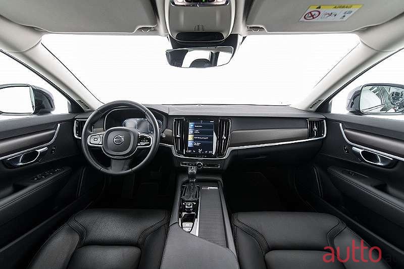 2018' Volvo V90 photo #4