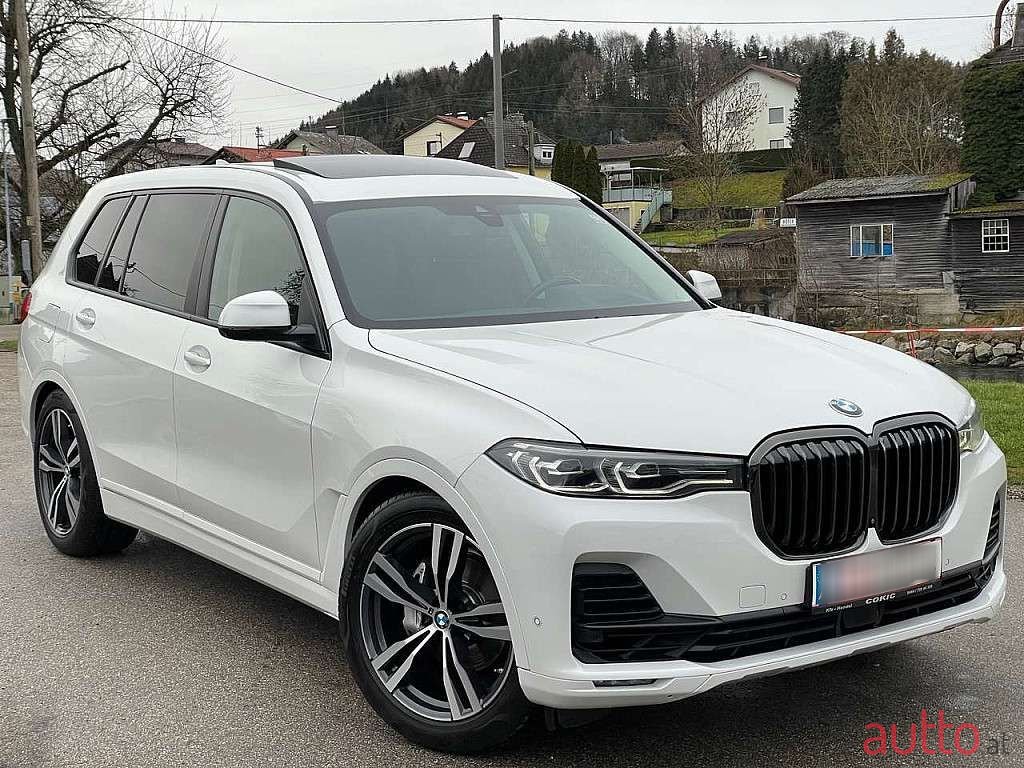 2019' BMW X7 photo #2