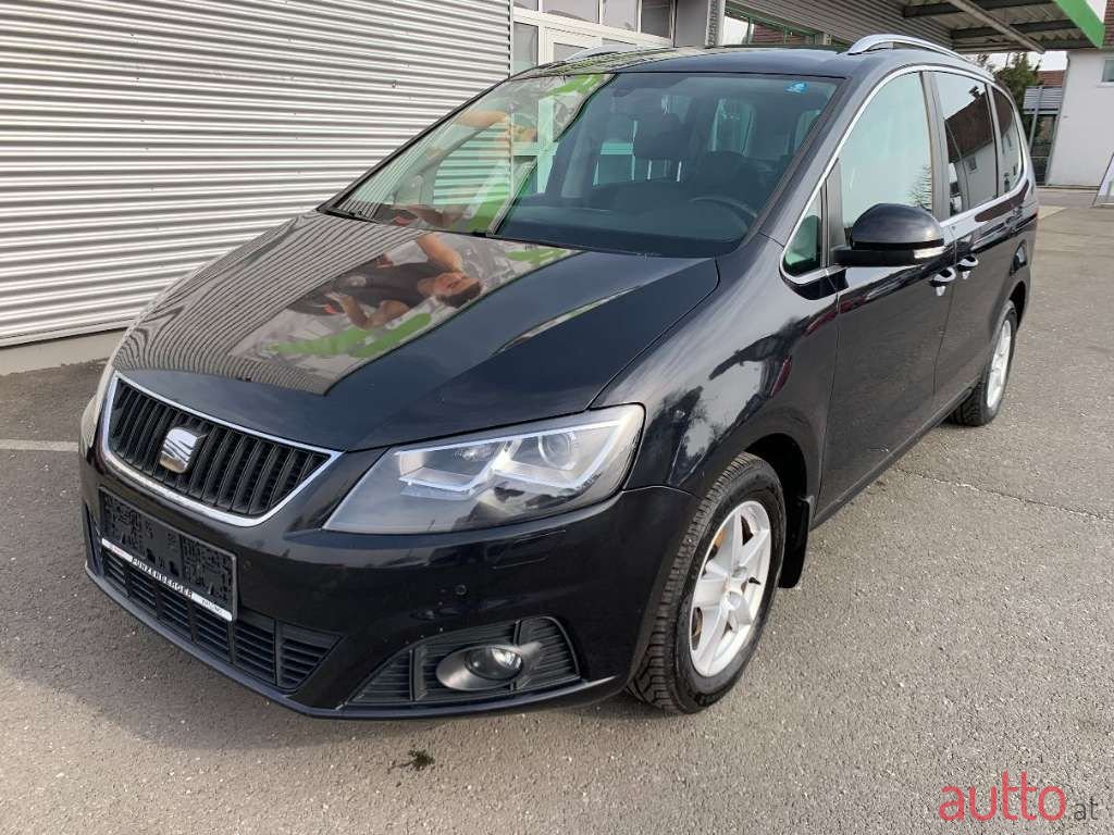 2012' SEAT Alhambra photo #1